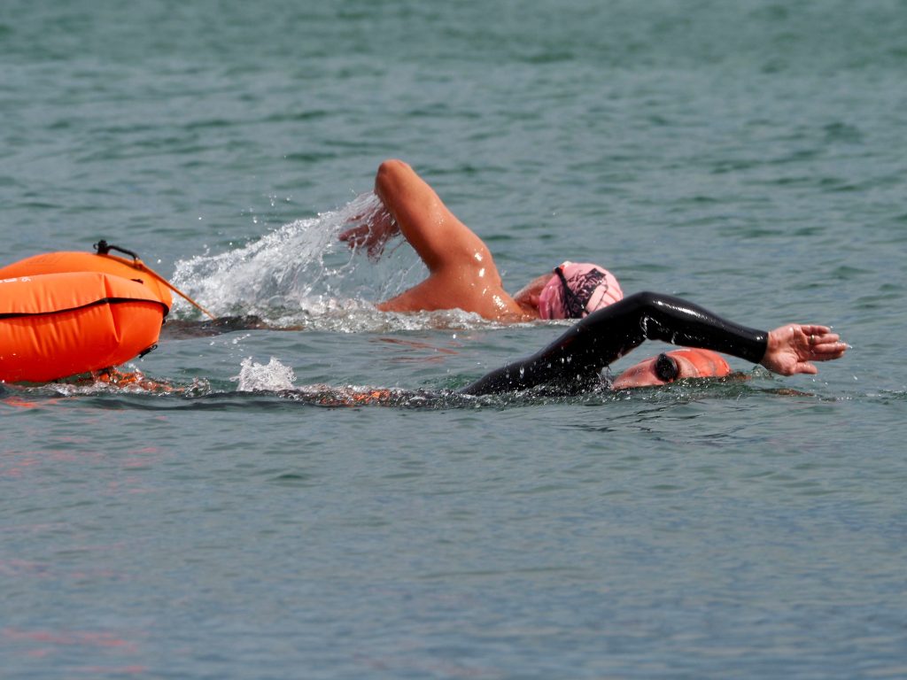 วัฒนธรรมการว่ายน้ำในสังคมนิวซีแลนด์: กีฬา ไลฟ์สไตล์ และสุขภาพ